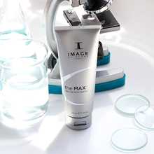 Load image into Gallery viewer, the MAX™ stem cell facial cleanser